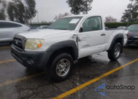 2005 Toyota Tacoma from USA, damaged, VIN 5TEPX42NX5Z037249
